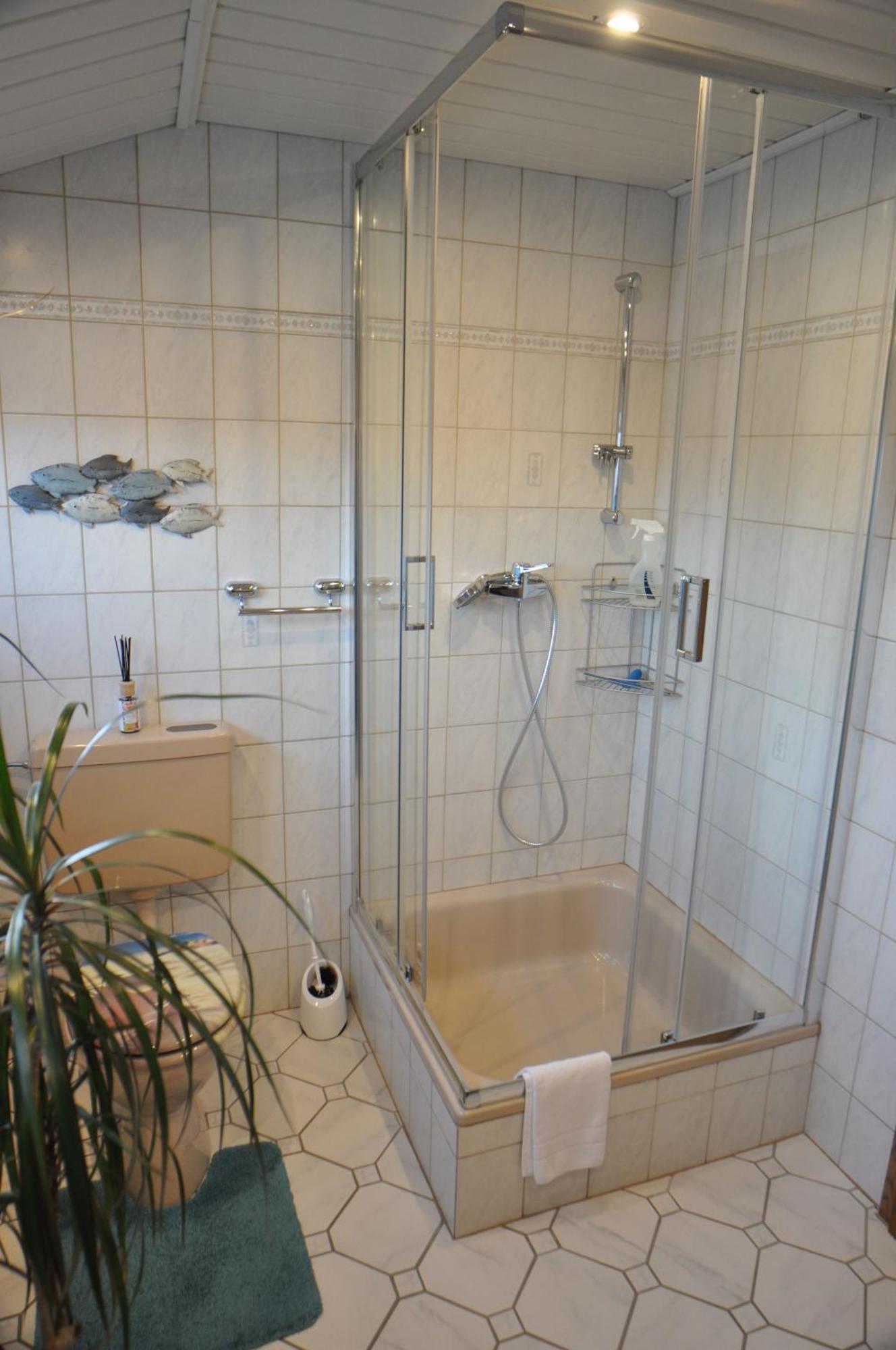 Ferienwohnung Brentano_ 65230 Moormerland エクステリア 写真